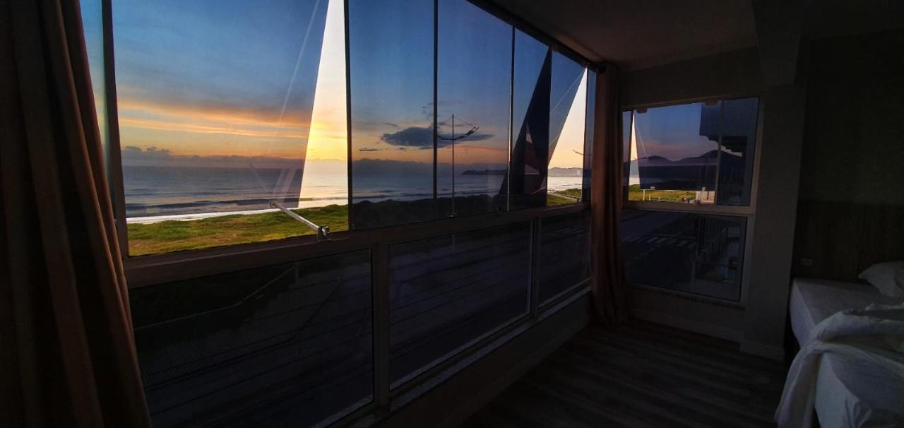 Navega Beach Palace Hotel Navegantes Exterior photo